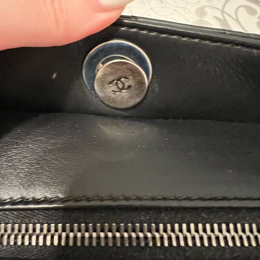 Chanel shoulder handbag with zipper - Picture 8 of 16